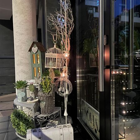 Sóház Panzió és Apartmanház Szolnok Extérieur photo