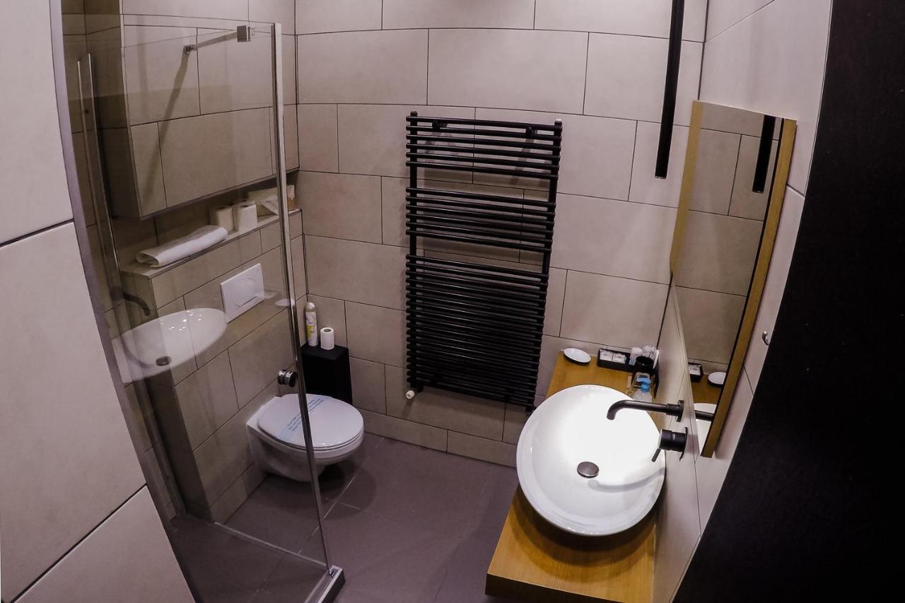 Sóház Panzió és Apartmanház Szolnok Extérieur photo