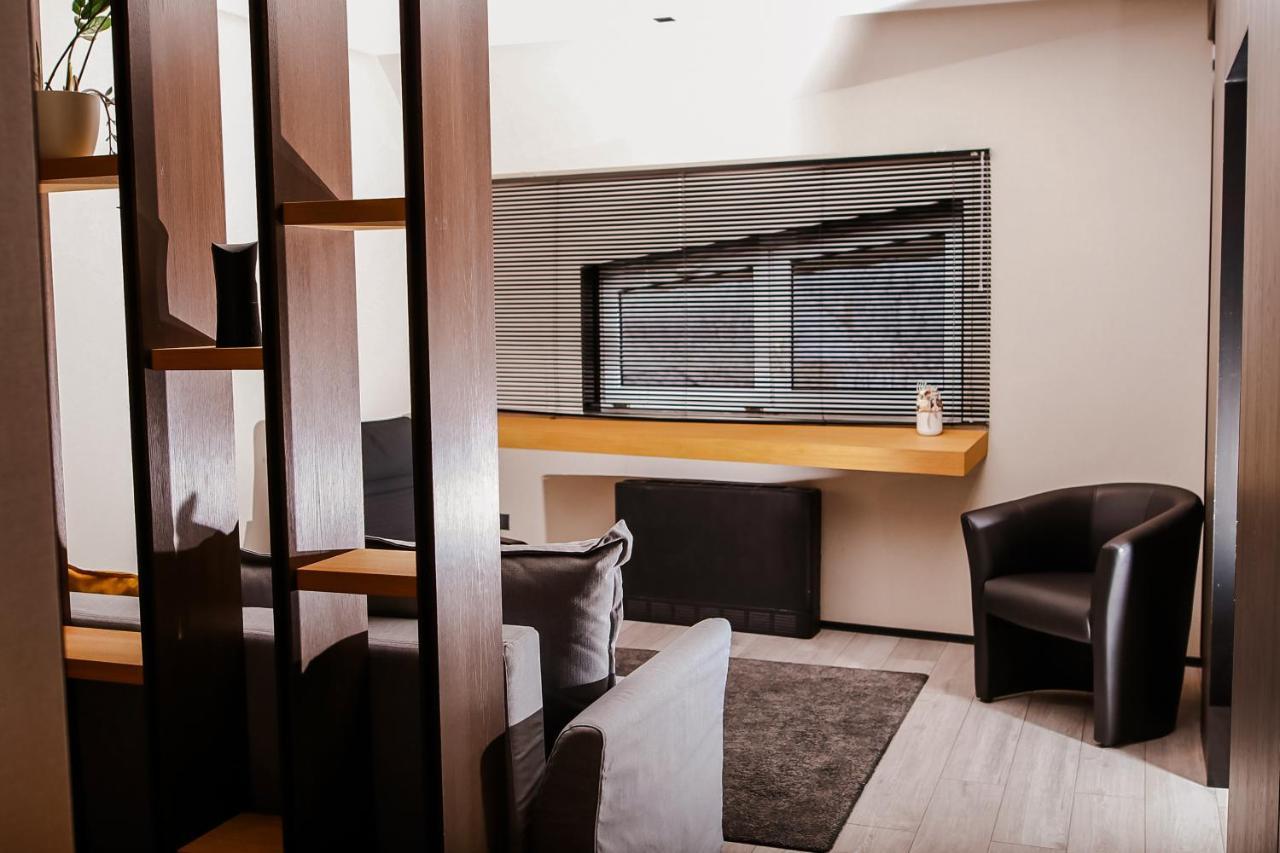 Sóház Panzió és Apartmanház Szolnok Extérieur photo